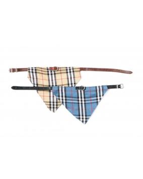 HB Collier pour chien à bandana carreaux écossais Brun. --- Collier en cuir avec bandana écossais.