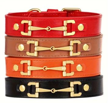 Collier pour chien Mors. --- Joli collier en cuir PU avec mors de cheval, 4 couleurs et 2 tailles.