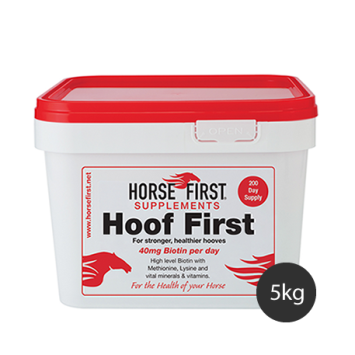 Horse First Hoof First. --- Bekämpft Probleme wie dünne Sohlen, rissige, gebrochene oder schwache Hufe.