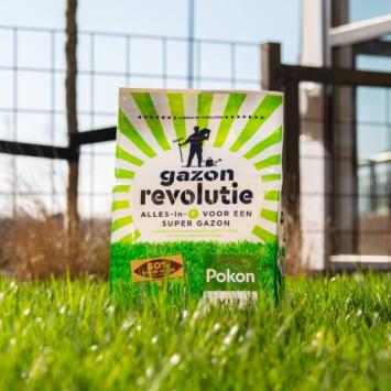 Pokon Gazon Revolutie 4 kilo.    Alles in 1 voor een super gazon.